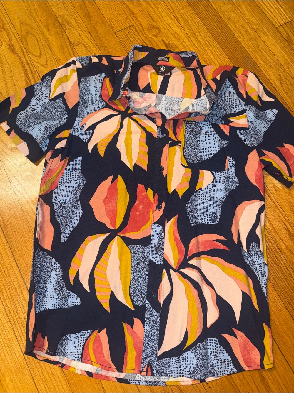 Volcom Navy Short-Sleeve Floral Button-Up Shirt